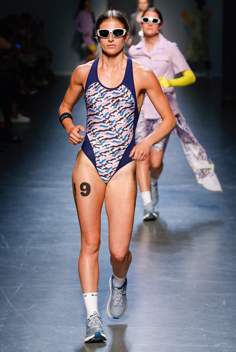 aalto-power-walking.jpg