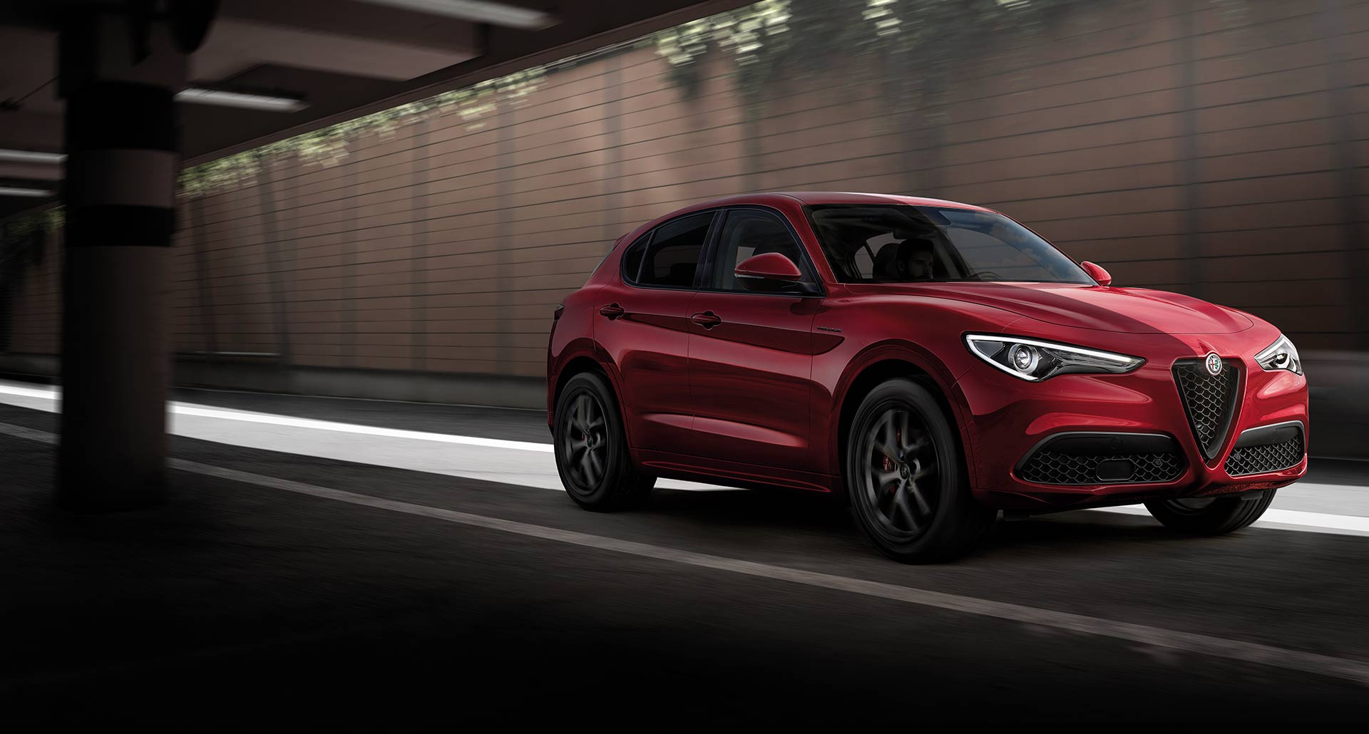 alfa-romeo-stelvio-red-performance-1920x1030.jpg