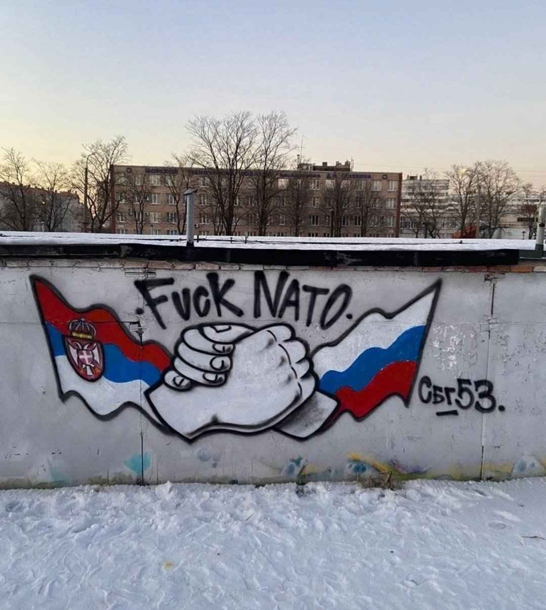 Gff1yVPXgAAoOXd.jpg