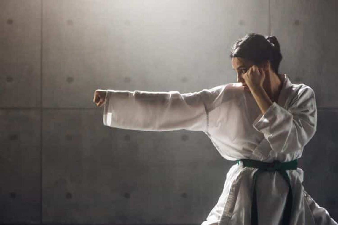 karate-ouq6l5tv2cu9gto5cfq02hd1pthrojlb5pwcxwv2k0.jpg