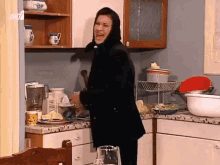 konstantinou-kai-elenis-xira.gif