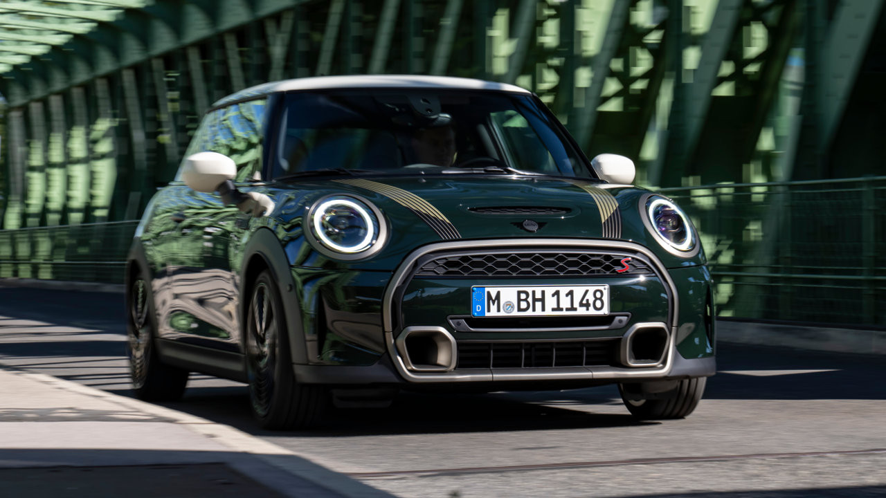 mini-cooper-s-3-door-resolute-edition-02.jpg