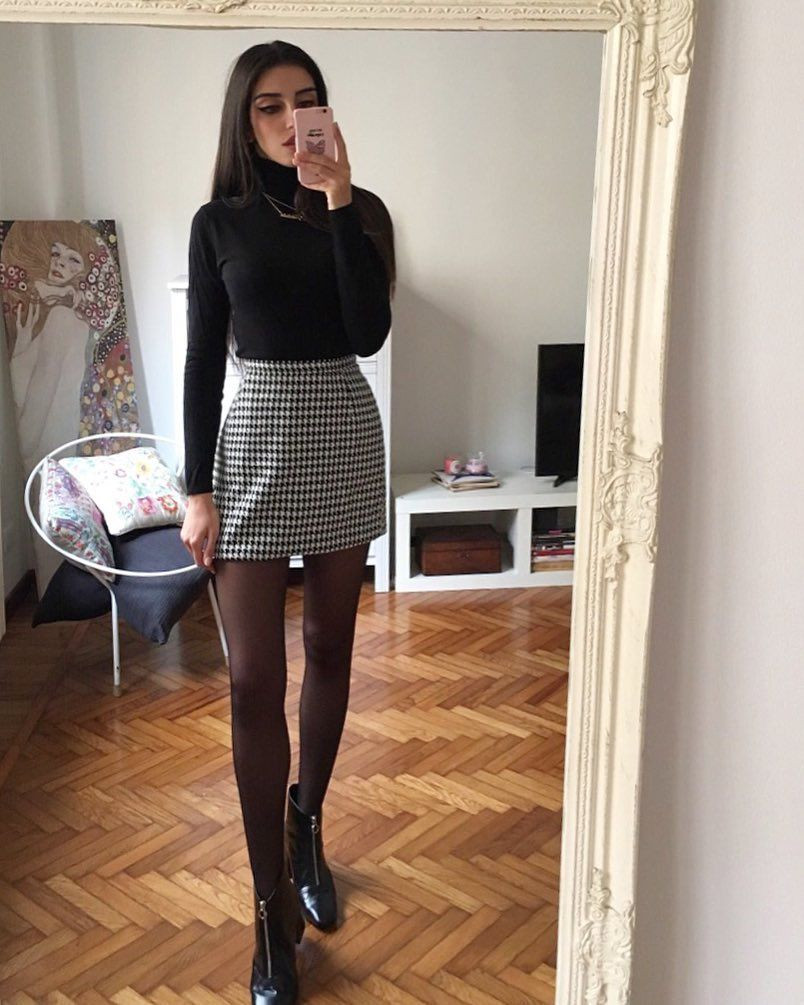  on Instagram_ “Obsessed with my new @motelrocks skirt ✨🤩✨ #motelrocks  use the code 30CYBER f...jpg