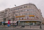 1200px-Berlin_akazienstrasse_ecke_hauptstrasse_18.04.2012_15-03-07.jpg