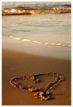 Heart_On_The_Beach_by_PhotoYoung.jpg