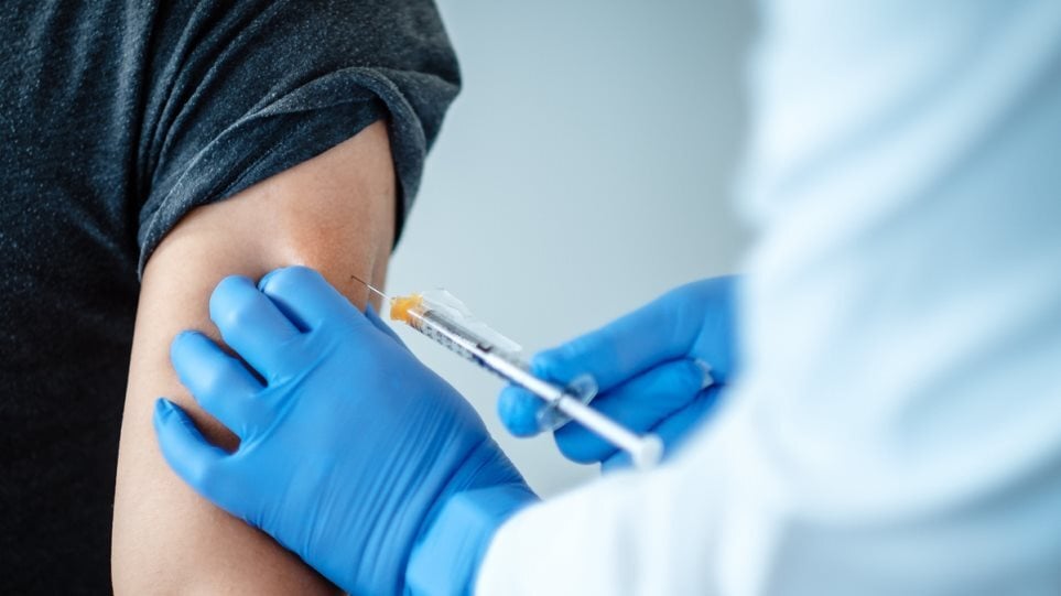 Πειραματικό mRNA εμβόλιο για δερματικό μελάνωμα έγινε για πρώτη φορά στην Ελλάδα