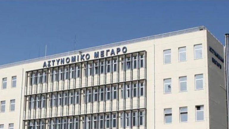 www.zougla.gr