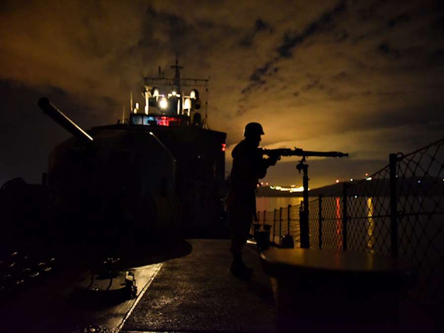 www.militaire.gr