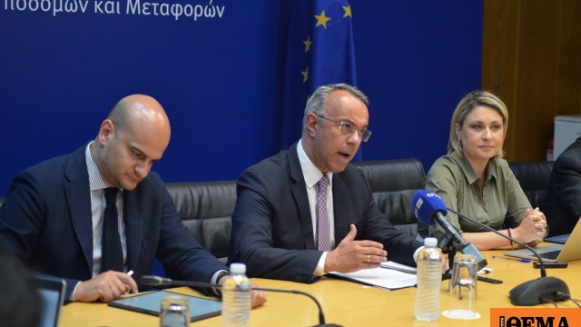 www.protothema.gr