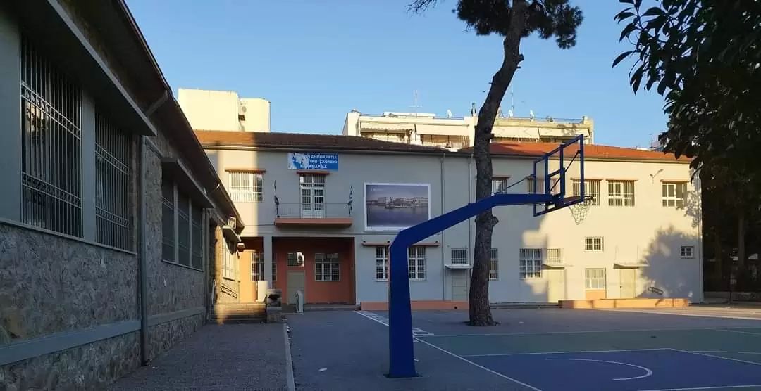 www.voria.gr