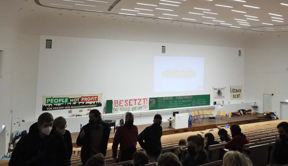 www.forschung-und-lehre.de